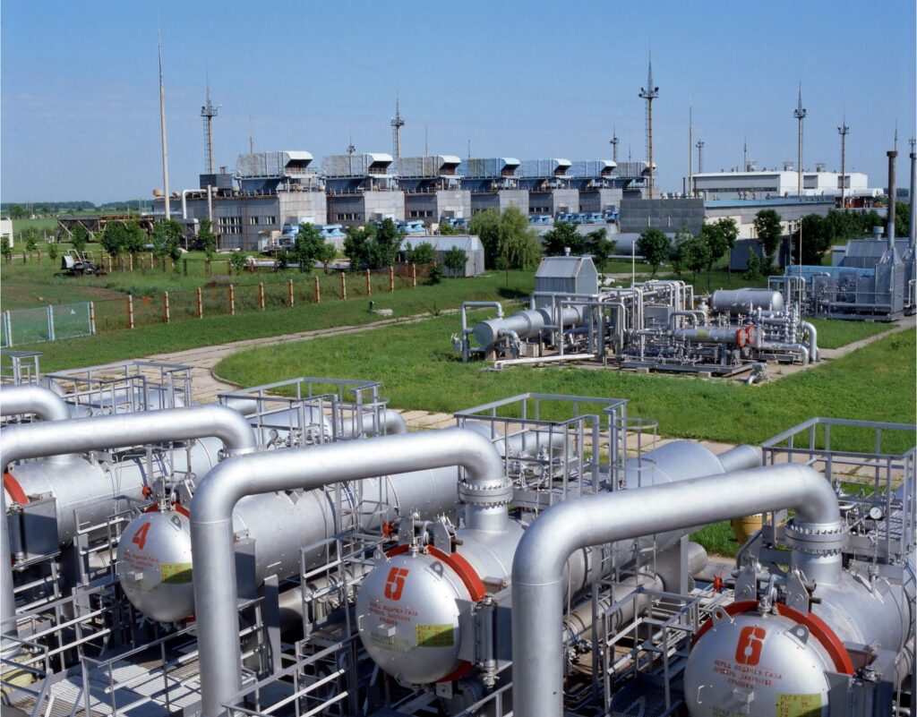 Oil field development, storage and extraction in thermal processes
